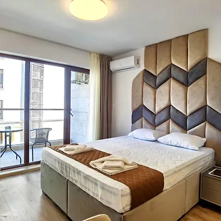 Cabacum Pleasure Beachfront - 50m To And Pool Апартамент *