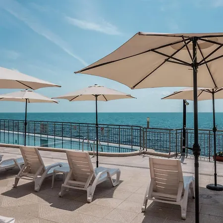 Апартамент Cabacum Pleasure Beachfront - 50m To And Pool *