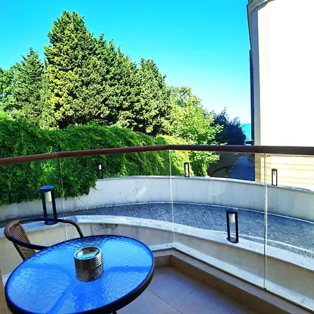 Cabacum Pleasure Beachfront - 50m To And Pool Варна