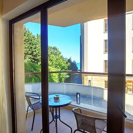 Cabacum Pleasure Beachfront - 50m To And Pool Апартамент